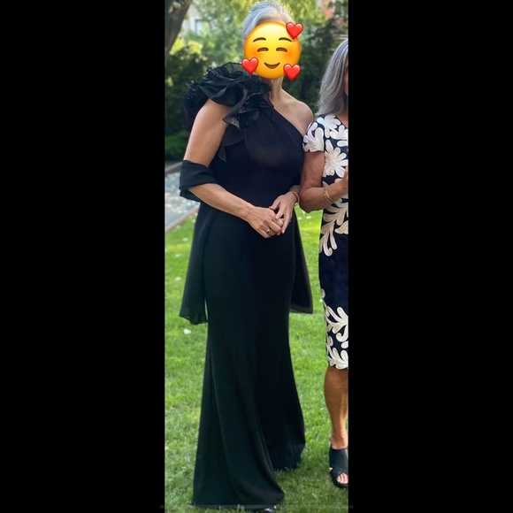 Aiden Maddox one shoulder organza gown - Picture 2 of 2